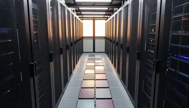 服装定制后如何正确维护与保养